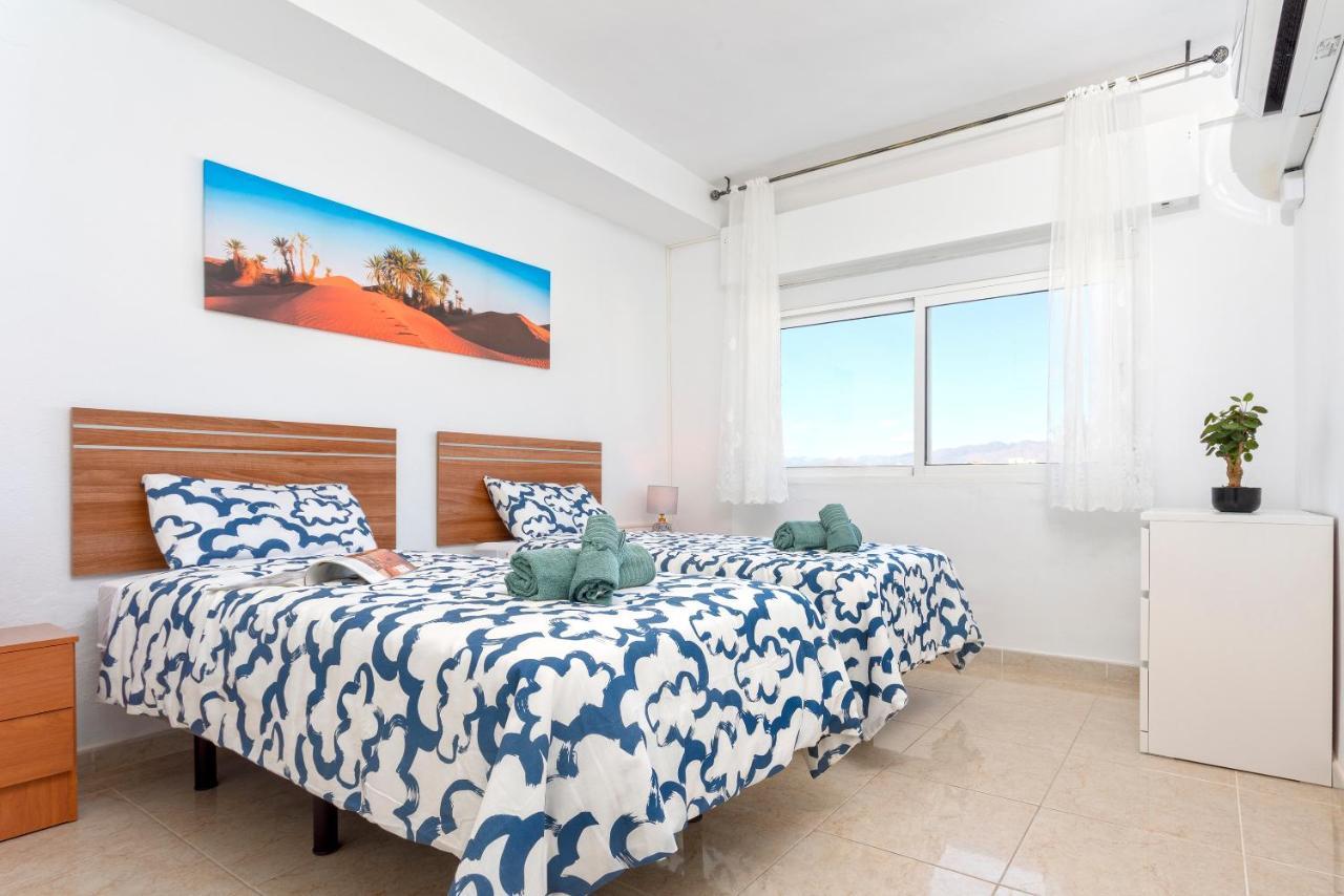 Ferienwohnung Fantastico Apartamento A Pie De Playa By Renthas Fuengirola Exterior foto